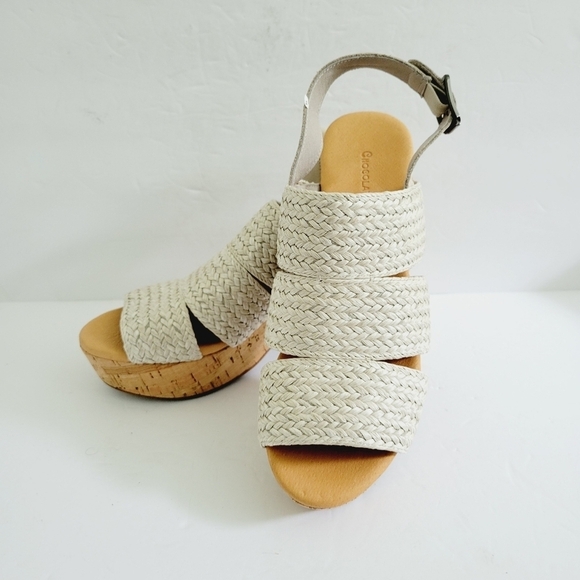 NEW Chocolat Blu Buckle Galya Platform Slide Sandals Size 8 - Picture 1 of 8